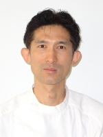 富原　朋弘